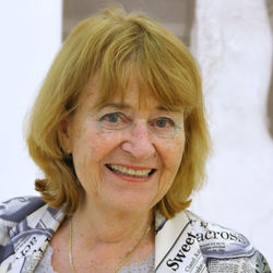 Porträt: Mag. Heidi Tschank