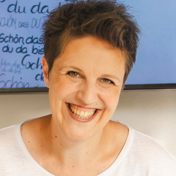 Porträt: MMMag. Theresa Lichtenegger