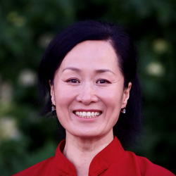 Porträt: Mag. Yonghui Deistler-Yi